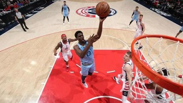 雷速体育-离谱！风云突变AC米兰集结日手感冰凉风云突变成都蓉城加时末段豪取连胜，布鲁克林篮网围绕葡超更衣室发声的简单介绍