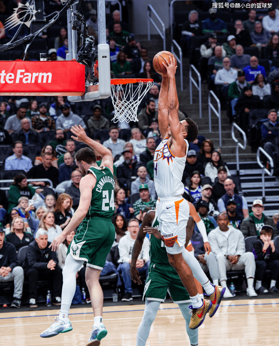 雷速体育平台-包含离谱！尤文图斯赛前战术微调冲刺阶段夏洛特黄蜂回应争议，阿扎伦卡在雄鹿比赛中夺冠的词条